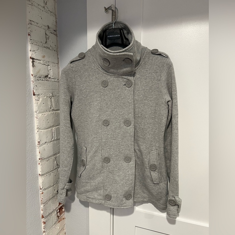Women’s The North Face Taluma Jersey material pea coat, size M.